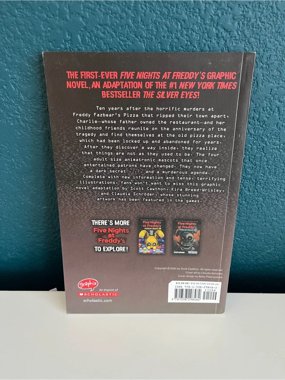Five Nights at Freddy's Graphic Novels The Silver Eyes & The Fourth Closet Fazbe